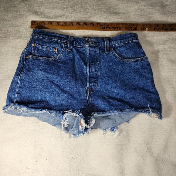 Levi Shorts Jean Womens Size 29 Blue Y2k Preppy Booty Cut Beach 501 Y2k Grunge - Picture 6 of 16